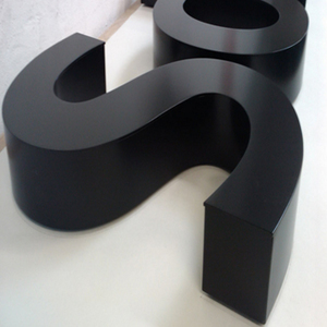 Lettres pleines en alu blanc ou couleur