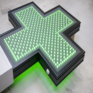 Croix de pharmacies avec 6 ans de garantie