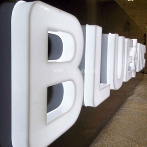 Lettres boitier en plexi - leds diffusants