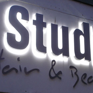 Lettres boitier en alu - leds indirects
